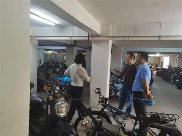 学管1.jpg
